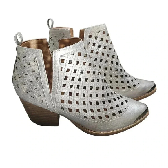 ARider Girl | silver Abby Bootie - Picture 1 of 5